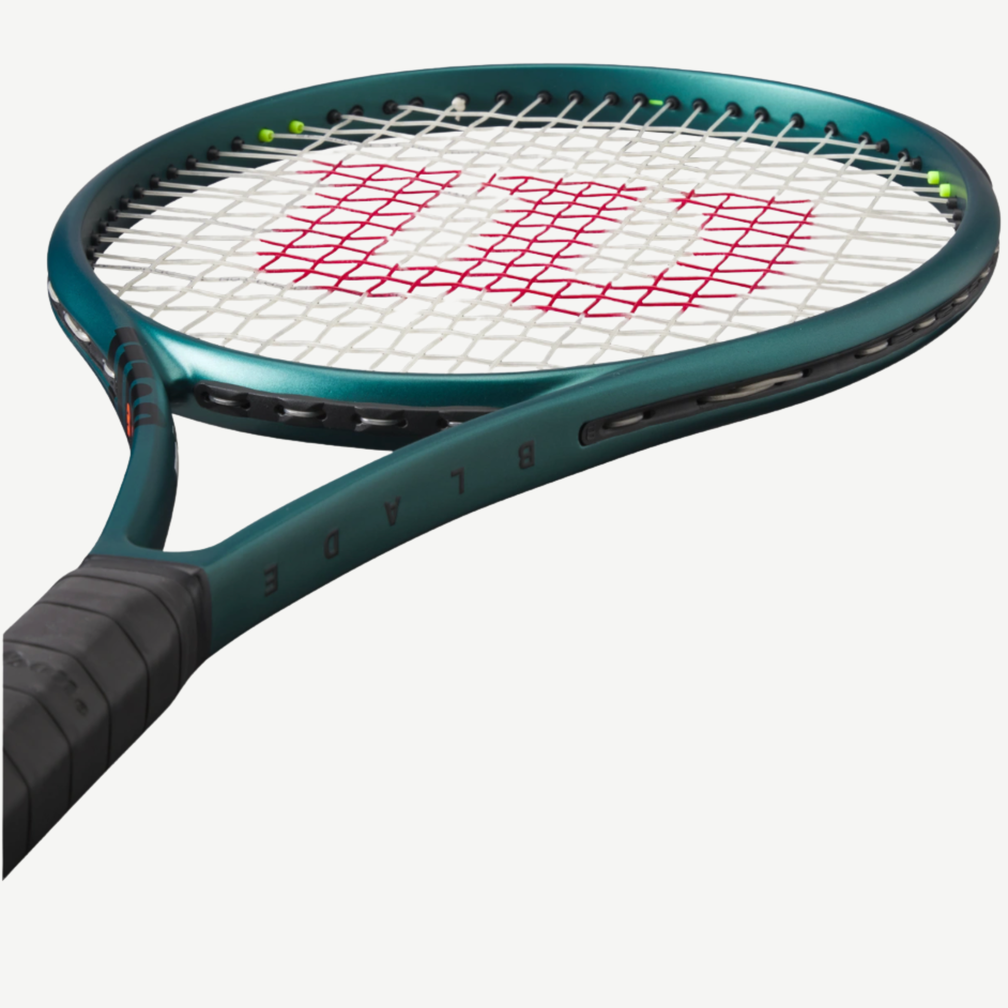 Wilson Blade 100 V9 Tennis Racket