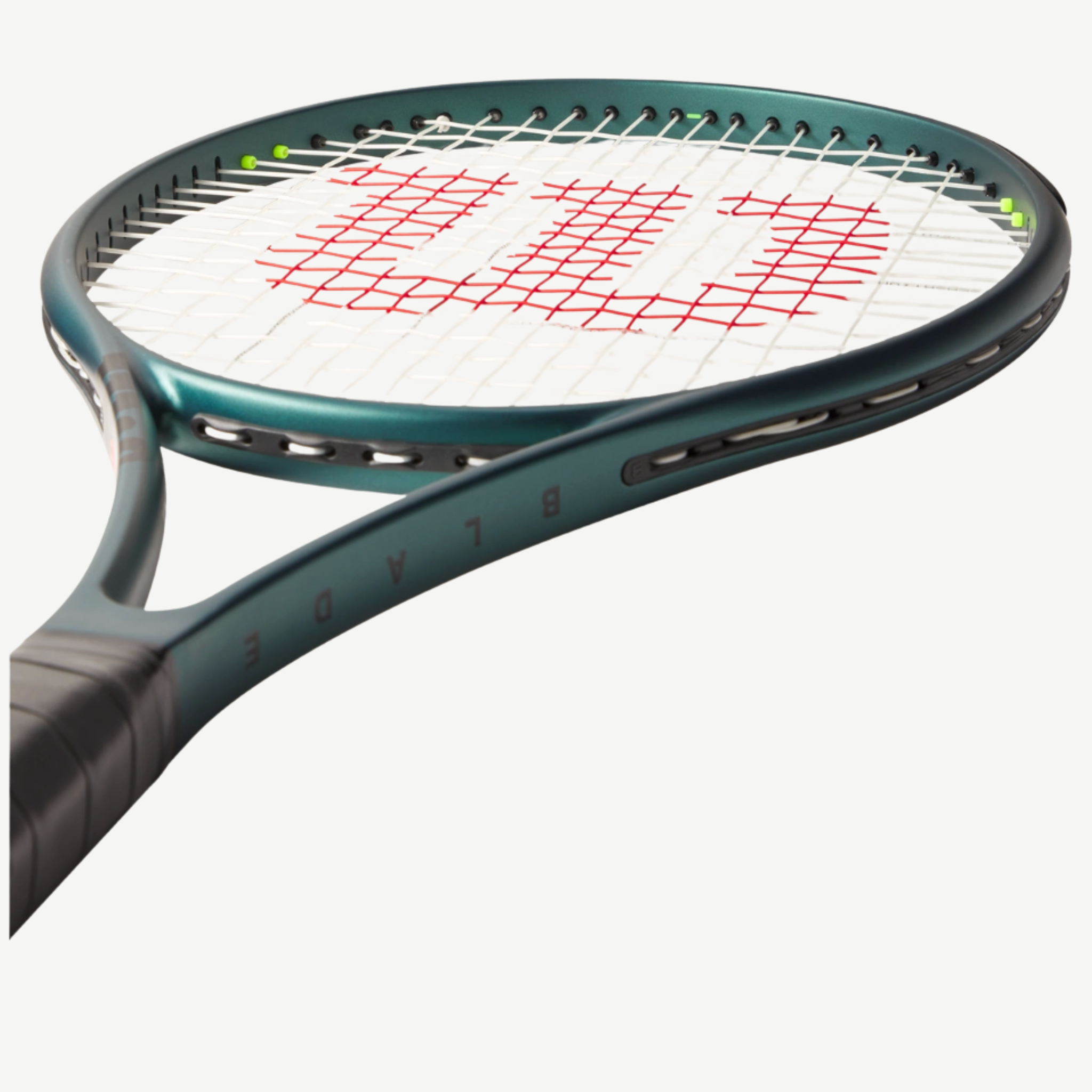 Wilson Blade 104 V9 Tennis Racket