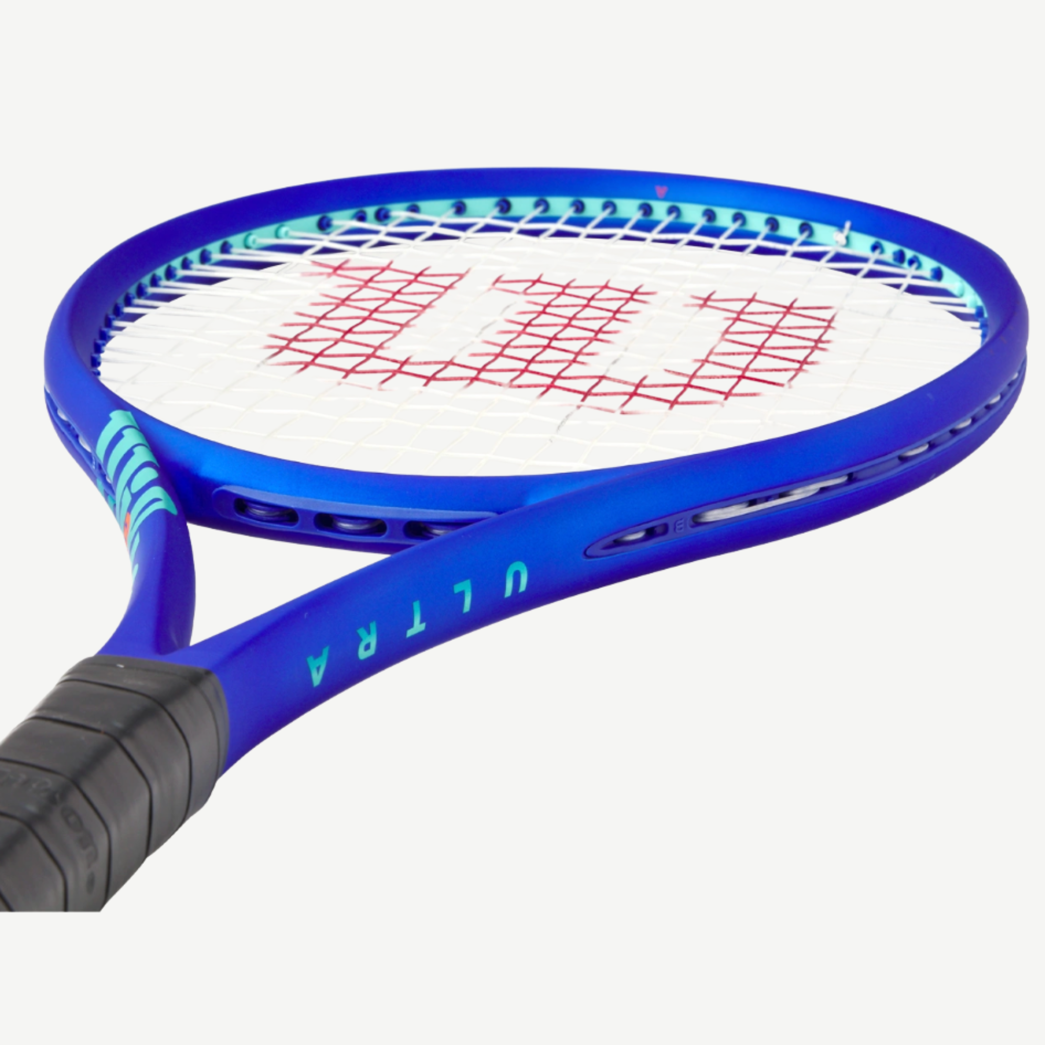 Wilson Ultra 100L V4 Tennis Racket