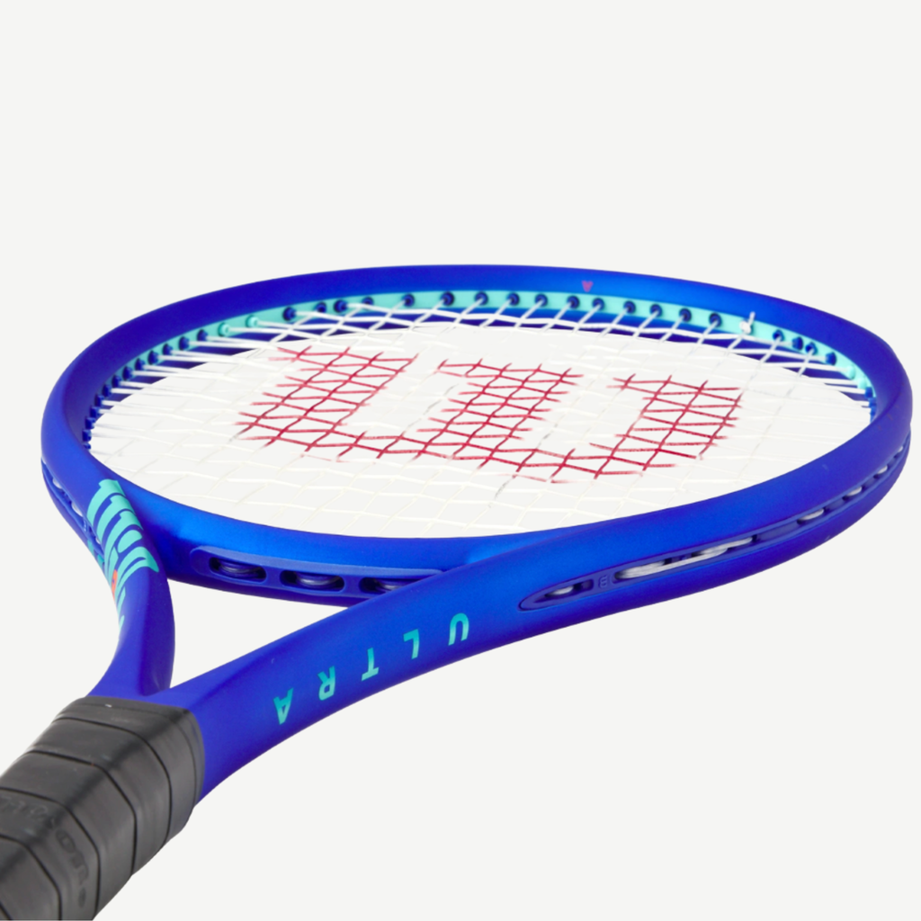 Wilson Ultra 100L V5 Tennis Racket